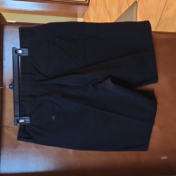 Old Navy Flat Front Shorts - Picture 2 of 3